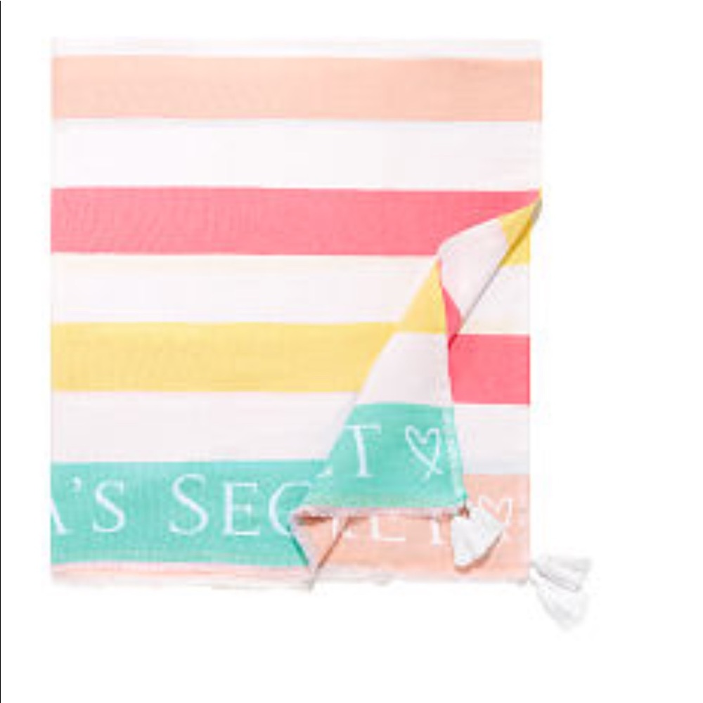 Victoria’s Secret beach blanket